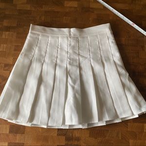 white tennis skirt